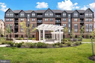 3927 Fair Ridge Dr, Fairfax, VA 22033 - Photo 27