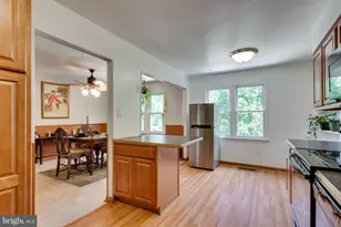9427 Cherwek Dr, Lorton, VA 22079 - Photo 3