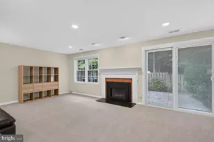 7204 Gentian Ct, Springfield, VA 22152 - Photo 43
