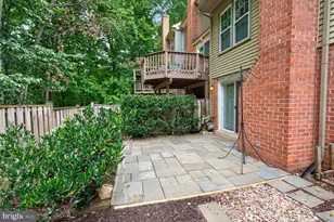 7204 Gentian Ct, Springfield, VA 22152 - Photo 47
