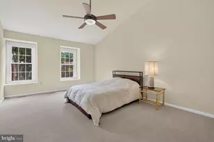 7204 Gentian Ct, Springfield, VA 22152 - Photo 17