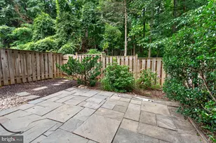 7204 Gentian Ct, Springfield, VA 22152 - Photo 45