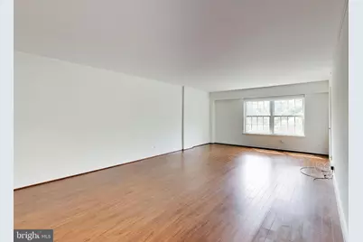 7661 Provincial Drive #203, McLean, VA 22102 - Photo 3