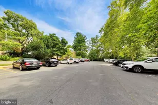 7661 Provincial Dr, McLean, VA 22102 - Photo 17