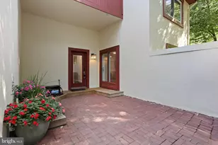 1595 Inlet Ct, Reston, VA 20190 - Photo 3