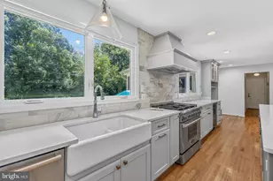 723 Forest Ridge Dr, Great Falls, VA 22066 - Photo 13