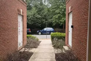 7047 Huntley Run Pl, Alexandria, VA 22306 - Photo 3