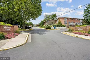 1935 Wilson Ln, McLean, VA 22102 - Photo 33