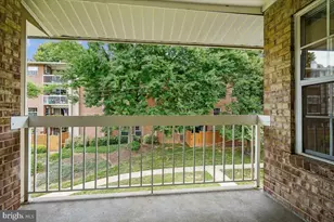 1935 Wilson Ln, McLean, VA 22102 - Photo 25