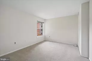 1935 Wilson Ln, McLean, VA 22102 - Photo 21