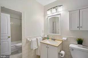 1935 Wilson Ln, McLean, VA 22102 - Photo 19