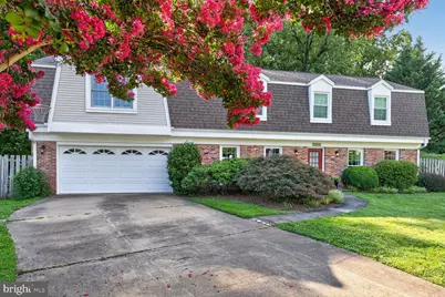 8000 Woodcroft Court, Dunn Loring, VA 22027 - Photo 29