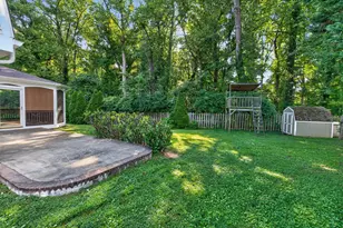8000 Woodcroft Ct, Dunn Loring, VA 22027 - Photo 27
