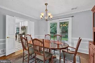 8000 Woodcroft Ct, Dunn Loring, VA 22027 - Photo 5