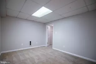 4836 Gainsborough Dr, Fairfax, VA 22032 - Photo 35