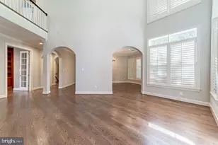 1472 Carrington Ridge Ln, Vienna, VA 22182 - Photo 5
