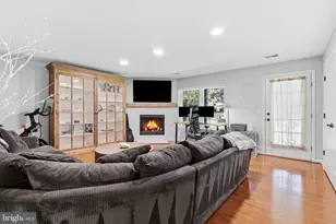 11432 Tiger Lily Ln, Fairfax, VA 22030 - Photo 33