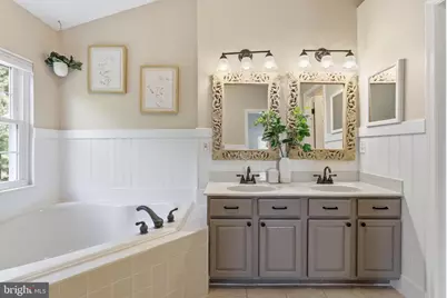 11432 Tiger Lily Lane, Fairfax, VA 22030 - Photo 25