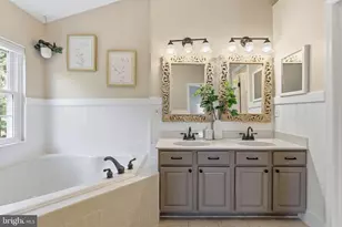 11432 Tiger Lily Ln, Fairfax, VA 22030 - Photo 25