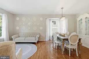 11432 Tiger Lily Ln, Fairfax, VA 22030 - Photo 7