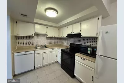 8766 Walutes Circle #D, Alexandria, VA 22309 - Photo 3