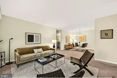 2316 Hunters Run Drive, Reston, VA 20191 - Photo 17