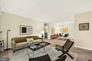 2316 Hunters Run Dr, Reston, VA 20191 - Photo 17