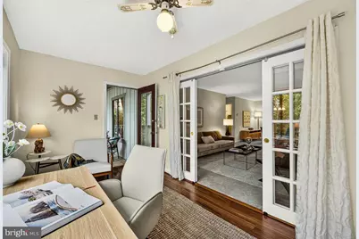 2316 Hunters Run Drive, Reston, VA 20191 - Photo 19