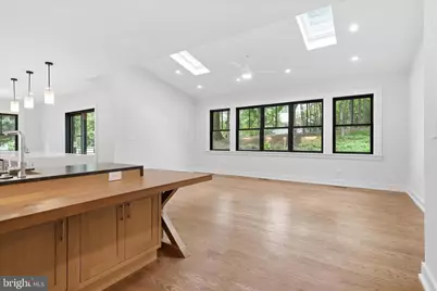5921 Chesterbrook Road, McLean, VA 22101 - Photo 27
