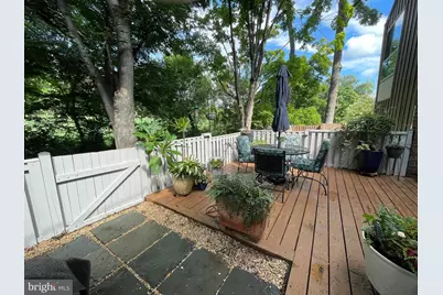 11480 Links Drive, Reston, VA 20190 - Photo 3