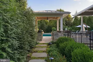 6909 Arbor Ln, McLean, VA 22101 - Photo 73