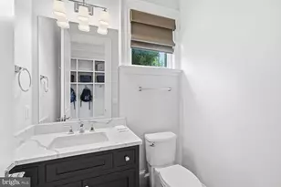 6909 Arbor Ln, McLean, VA 22101 - Photo 27