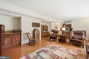 9711 Turnbuckle Dr, Burke, VA 22015 - Photo 15