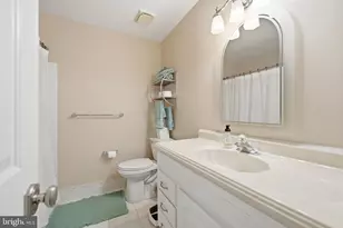 9711 Turnbuckle Dr, Burke, VA 22015 - Photo 29