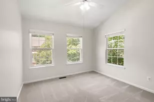 4201 Trumbo Ct, Fairfax, VA 22033 - Photo 23