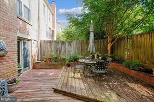1403 McLean Mews Ct, McLean, VA 22101 - Photo 15