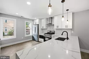 7559 Chrisland Cove, Falls Church, VA 22042 - Photo 5