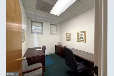 7002 Little River Turnpike #1D, Annandale, VA 22003 - Photo 7