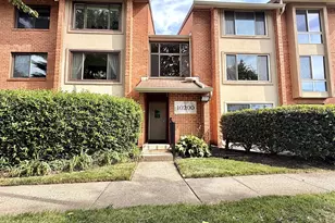 10200 Bushman Dr, Oakton, VA 22124 - Photo 1