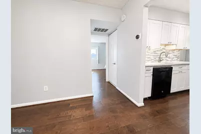 10200 Bushman Drive #104, Oakton, VA 22124 - Photo 19