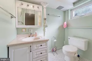 5246 Guinea Rd, Burke, VA 22015 - Photo 35