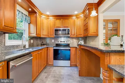 7934 Bubbling Brook Circle, Springfield, VA 22153 - Photo 13
