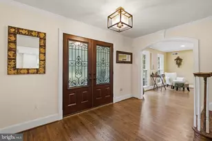 7821 Old Dominion Dr, McLean, VA 22102 - Photo 9