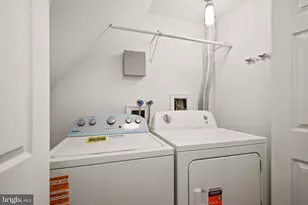 14419 Black Horse Ct, Centreville, VA 20120 - Photo 23