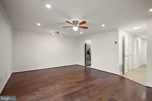 14419 Black Horse Ct, Centreville, VA 20120 - Photo 17
