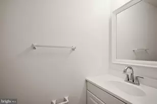 14419 Black Horse Ct, Centreville, VA 20120 - Photo 19