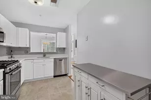 6607 Thackwell Way, Alexandria, VA 22315 - Photo 21