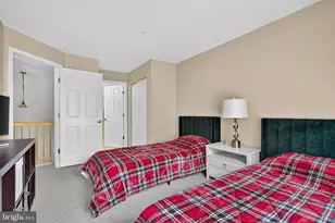 6607 Thackwell Way, Alexandria, VA 22315 - Photo 33