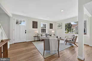 6010 Bangor Dr, Alexandria, VA 22303 - Photo 5