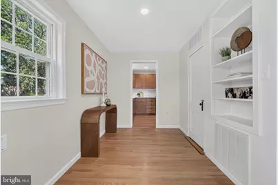 6010 Bangor Drive, Alexandria, VA 22303 - Photo 9